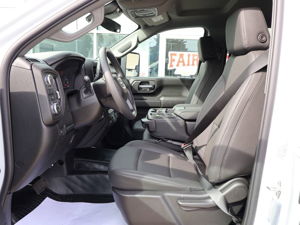 2026 GMC Sierra 3500 HD Chassis Cab Pro