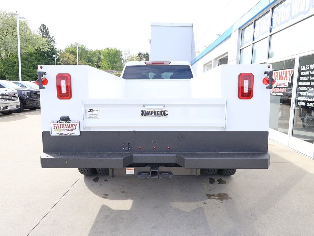 2026 GMC Sierra 3500 HD Chassis Cab Pro