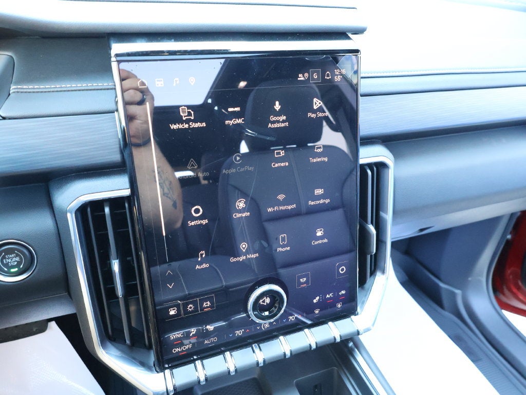 2027 GMC Acadia Elevation