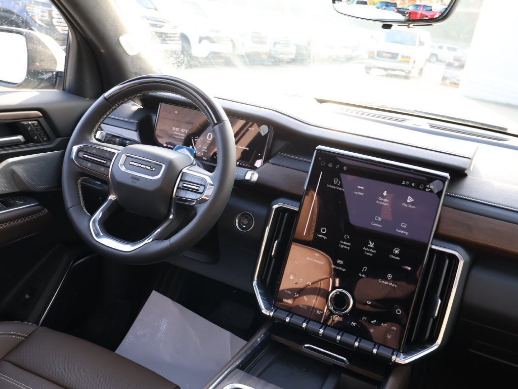 2027 GMC Acadia Denali Ultimate
