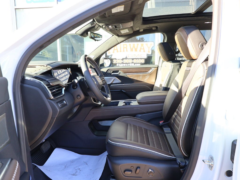 2027 GMC Acadia Denali Ultimate