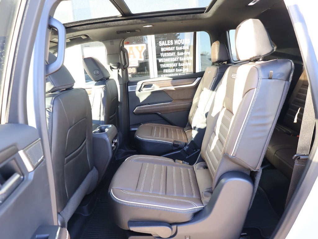 2027 GMC Acadia Denali Ultimate
