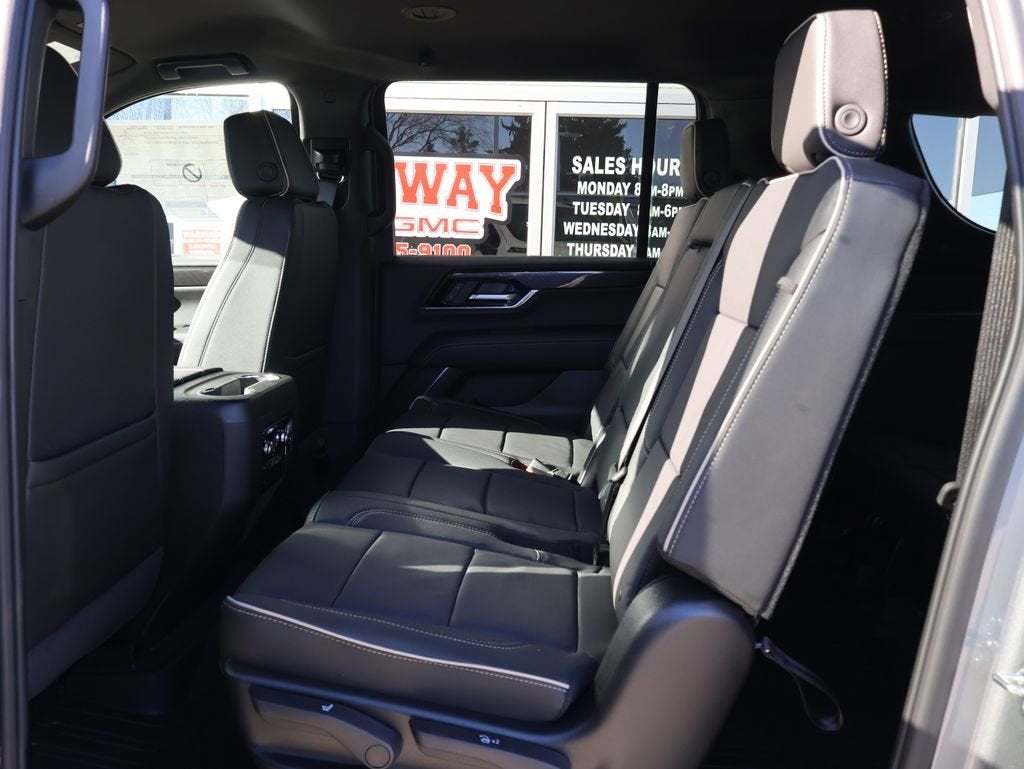 2026 GMC Yukon XL Elevation