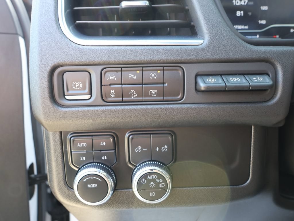 2023 GMC Yukon XL AT4