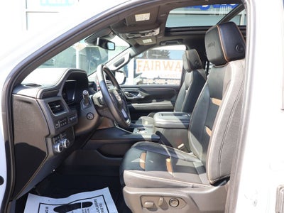 2023 GMC Yukon XL AT4