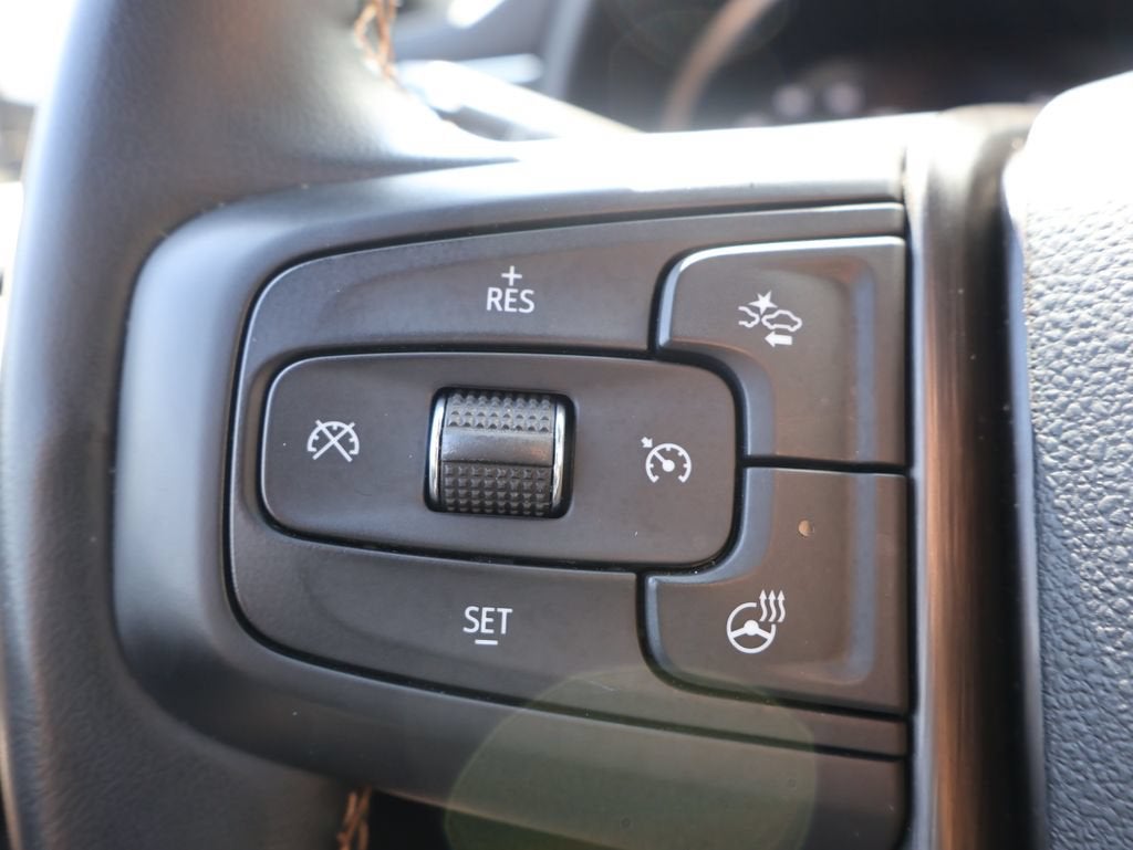 2023 GMC Yukon XL AT4