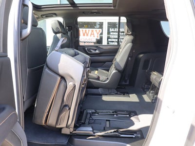2023 GMC Yukon XL AT4