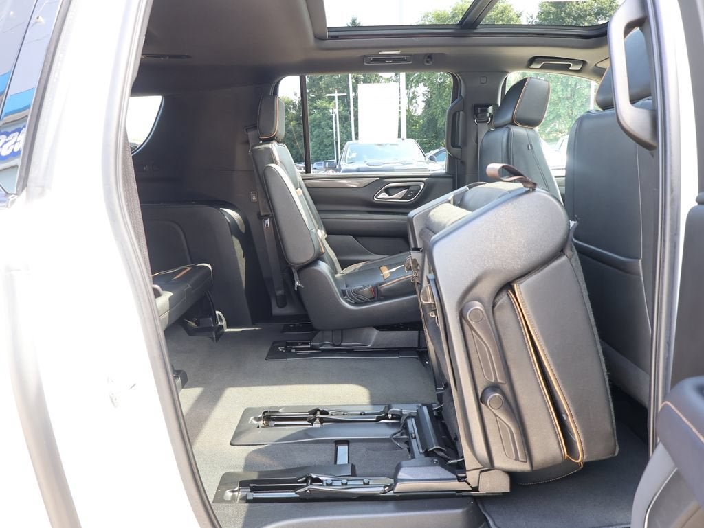 2023 GMC Yukon XL AT4