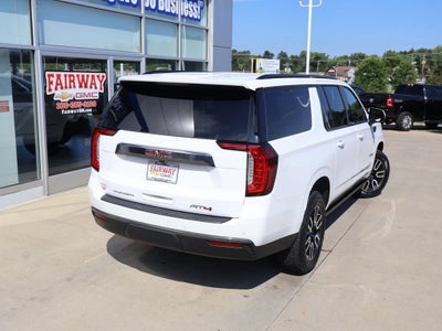 2023 GMC Yukon XL AT4