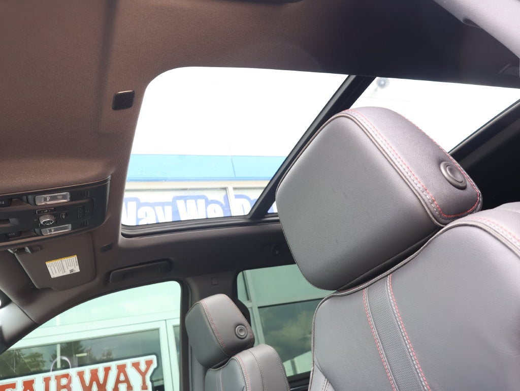 2024 Chevrolet Tahoe RST - Photo 24