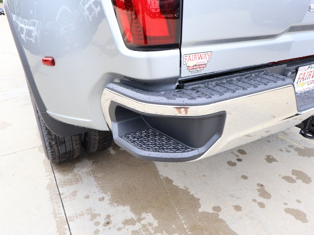 2026 GMC Sierra 3500 HD Pro DRW