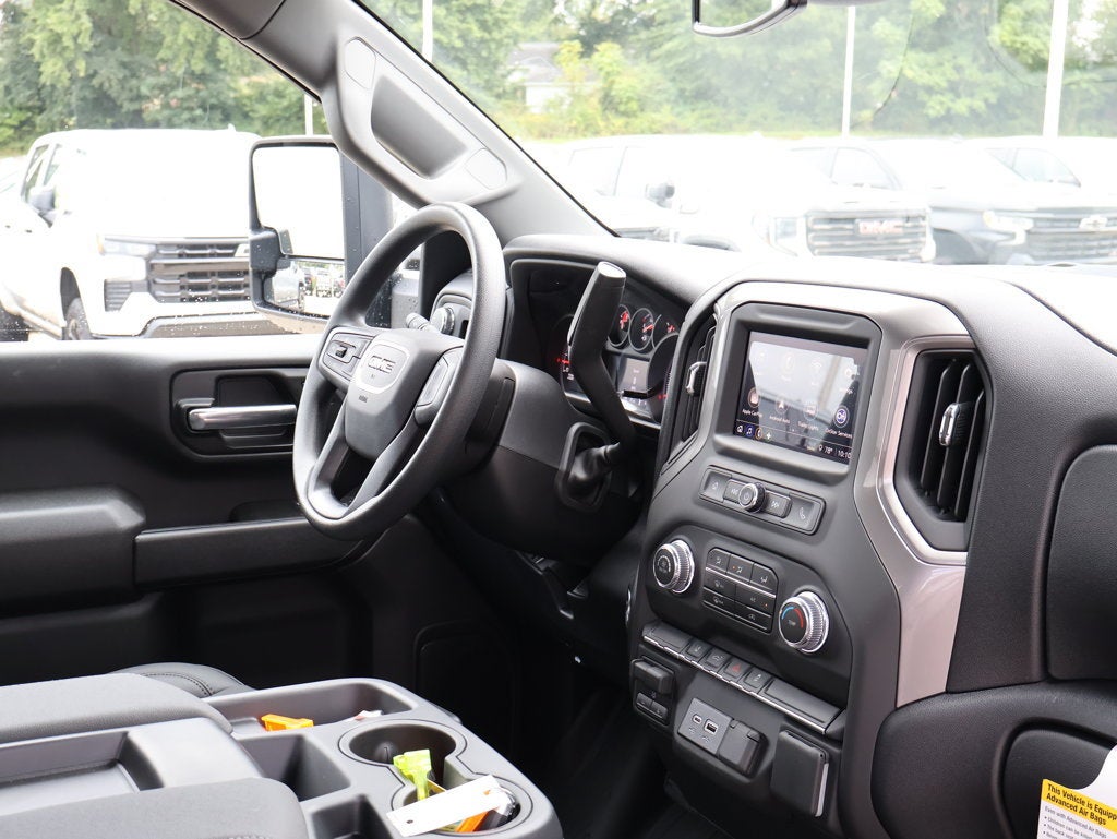 2026 GMC Sierra 3500 HD Pro DRW