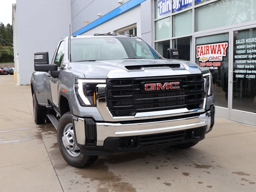 2026 GMC Sierra 3500 HD Pro DRW