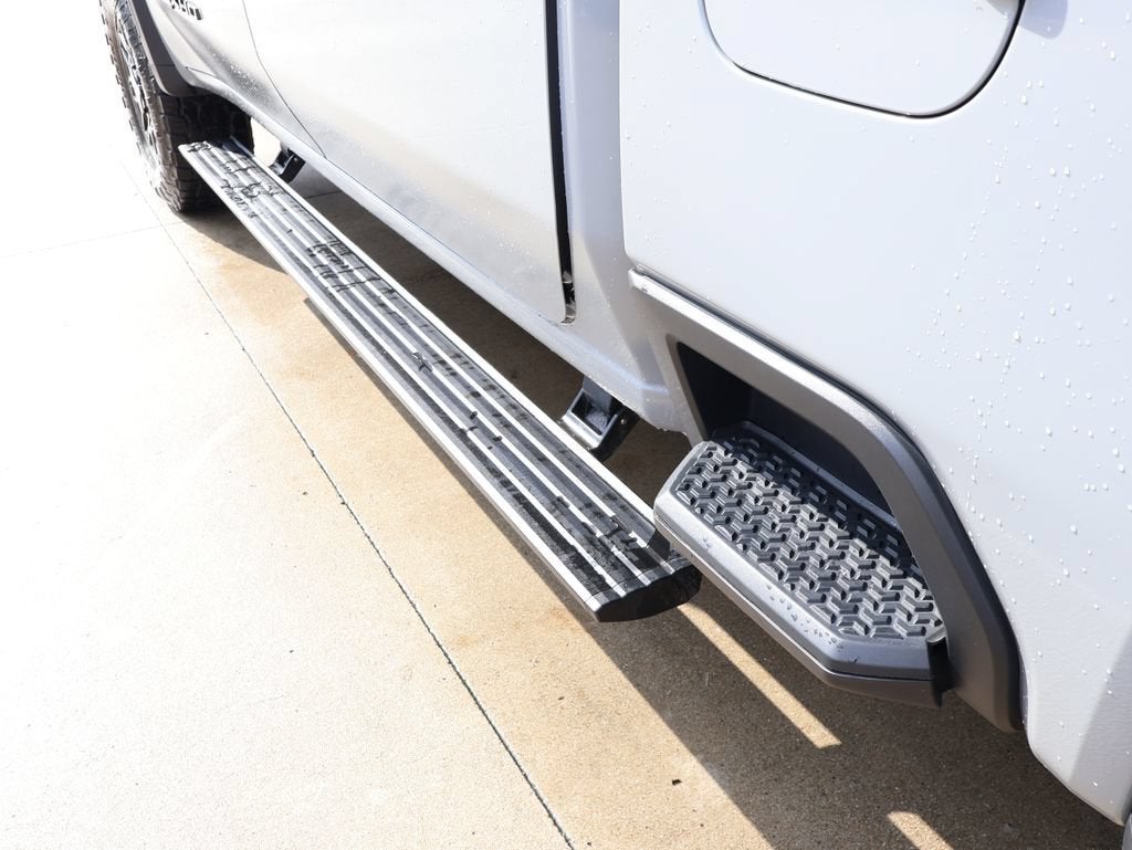 2024 GMC Sierra 2500HD AT4X - Photo 10