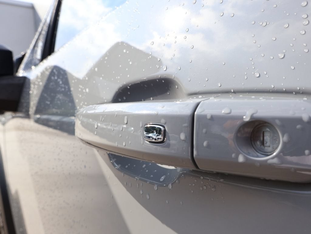 2024 GMC Sierra 2500HD AT4X - Photo 11