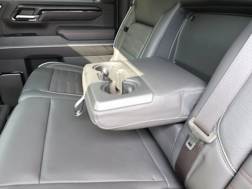 2024 GMC Sierra 2500HD AT4X - Photo 31