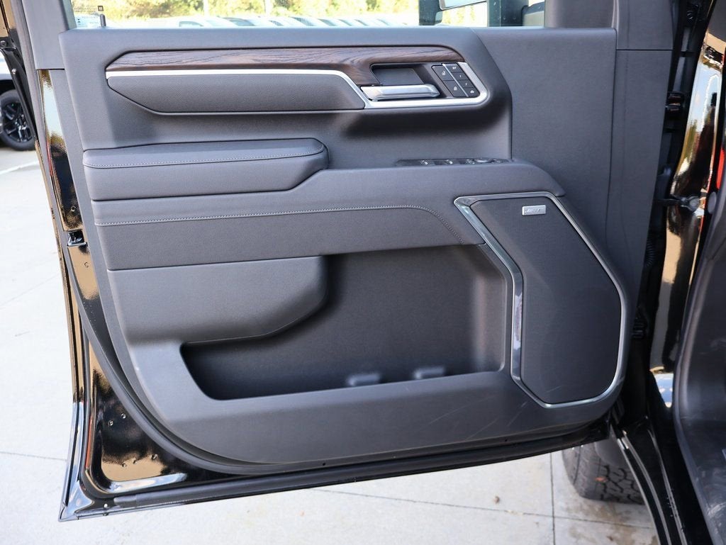 2025 GMC Sierra 2500 HD SLT