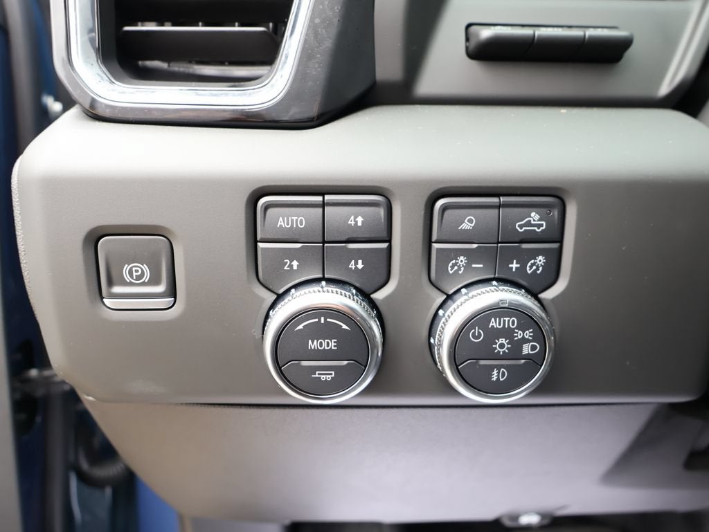2025 GMC Sierra 2500 HD Denali