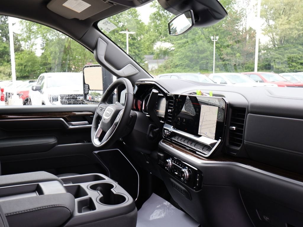2026 GMC Sierra 3500 HD SLE