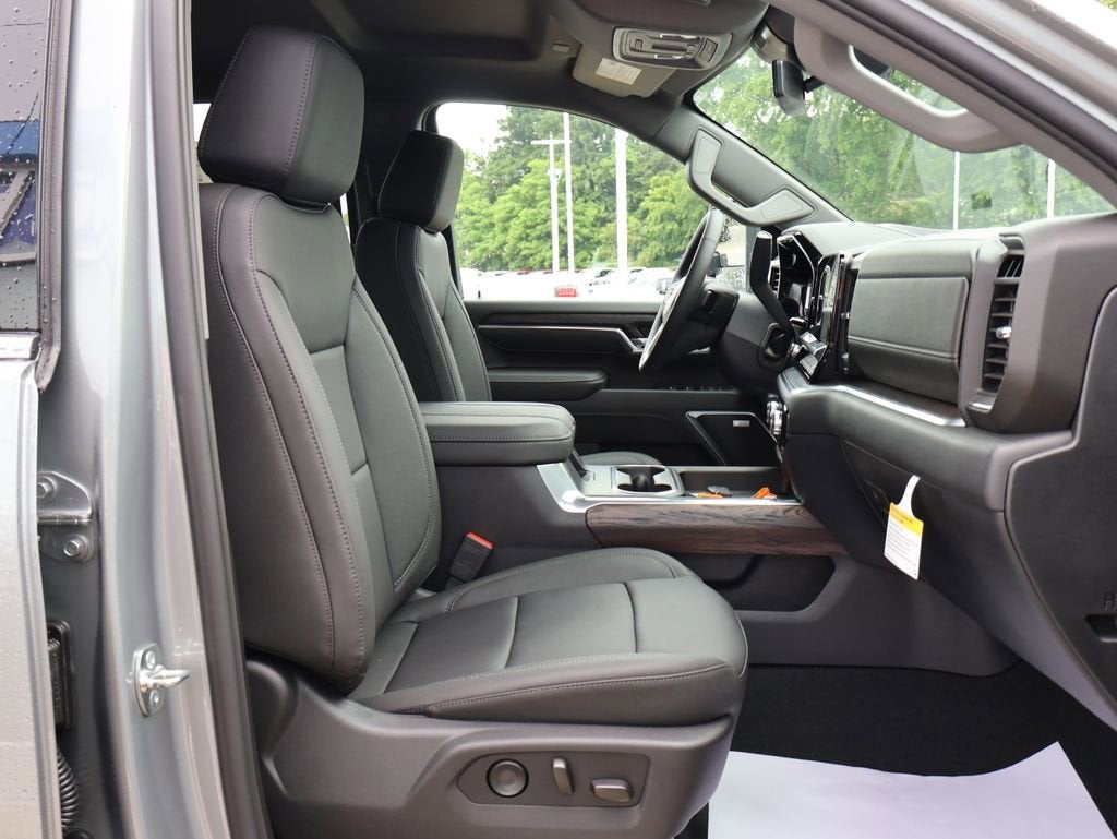 2026 GMC Sierra 3500 HD SLT