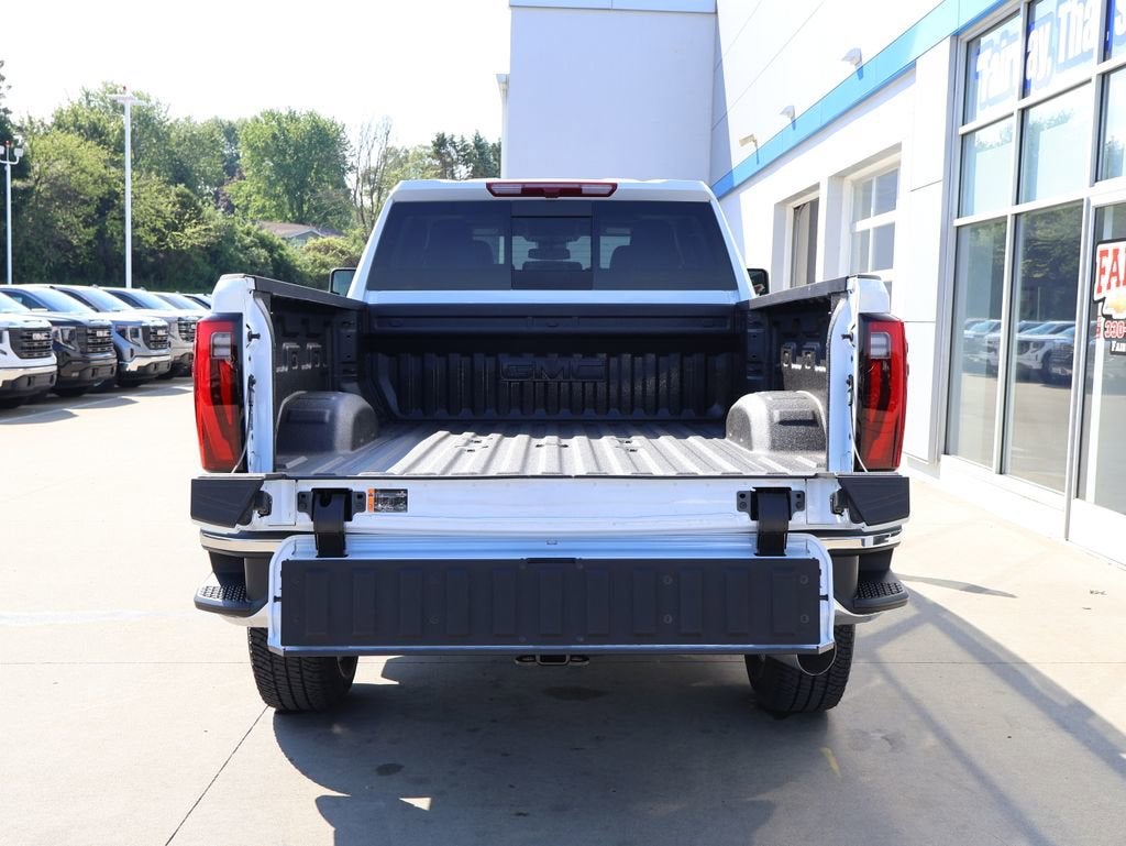 2026 GMC Sierra 3500 HD SLT