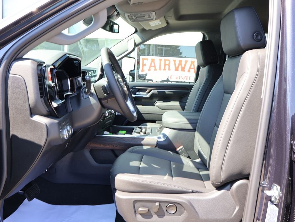 2026 GMC Sierra 3500 HD SLT