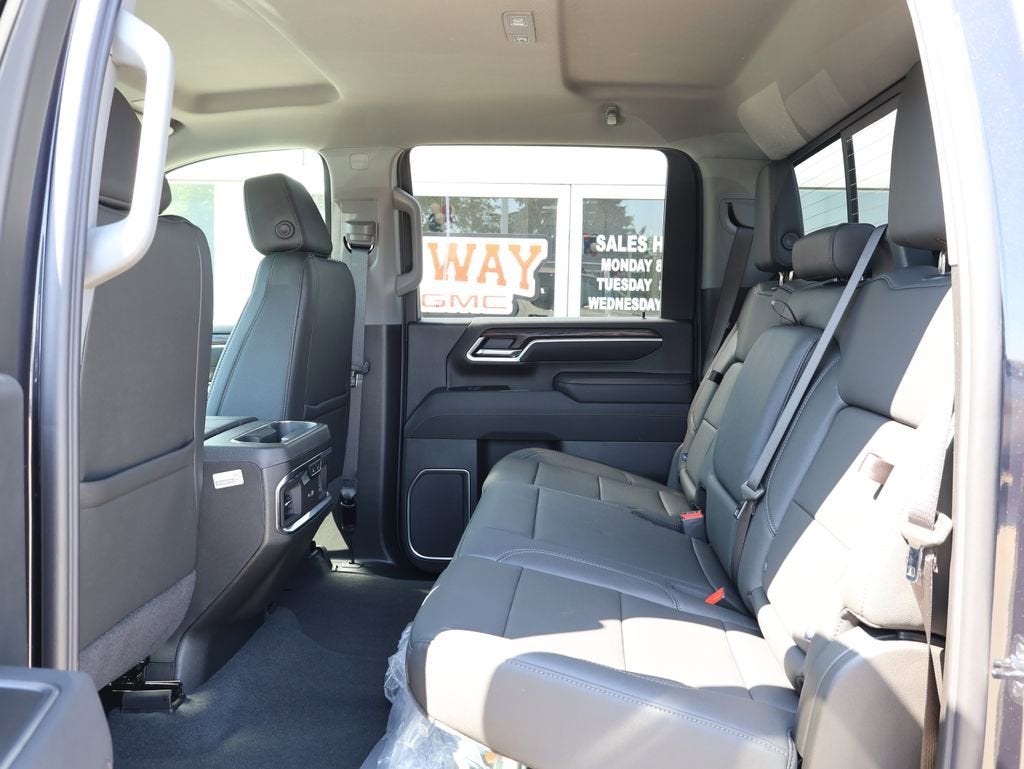 2026 GMC Sierra 3500 HD SLT