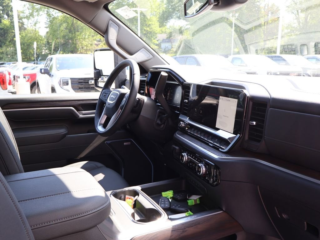 2026 GMC Sierra 3500 HD SLT