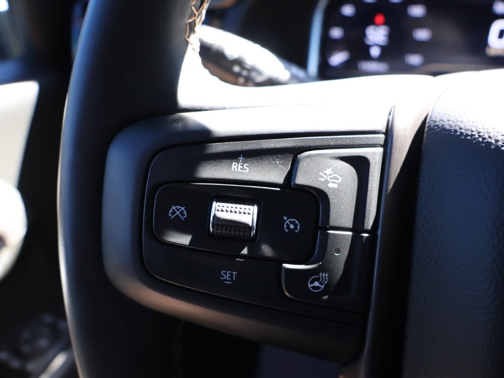 2025 GMC Sierra 3500HD AT4 - Photo 19
