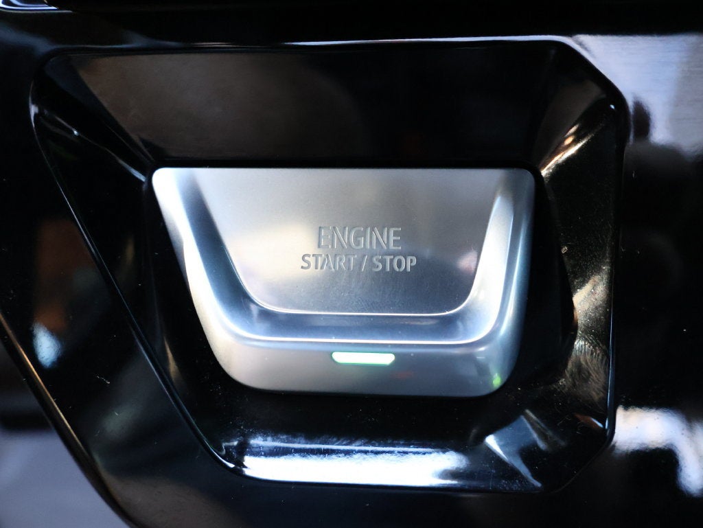 2025 GMC Sierra 3500HD AT4 - Photo 23