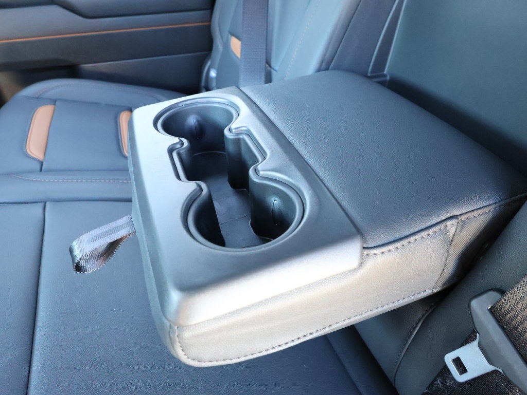 2025 GMC Sierra 3500HD AT4 - Photo 31