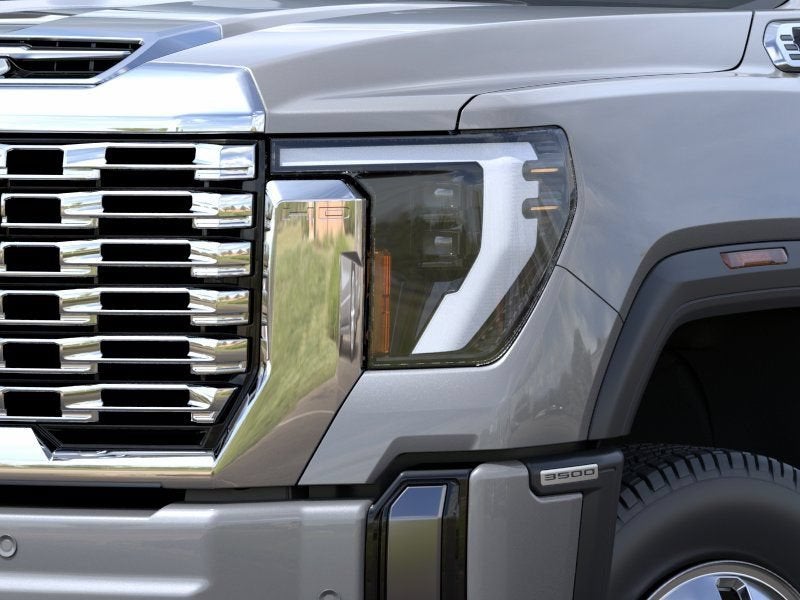2026 GMC Sierra 3500HD Denali - Photo 10