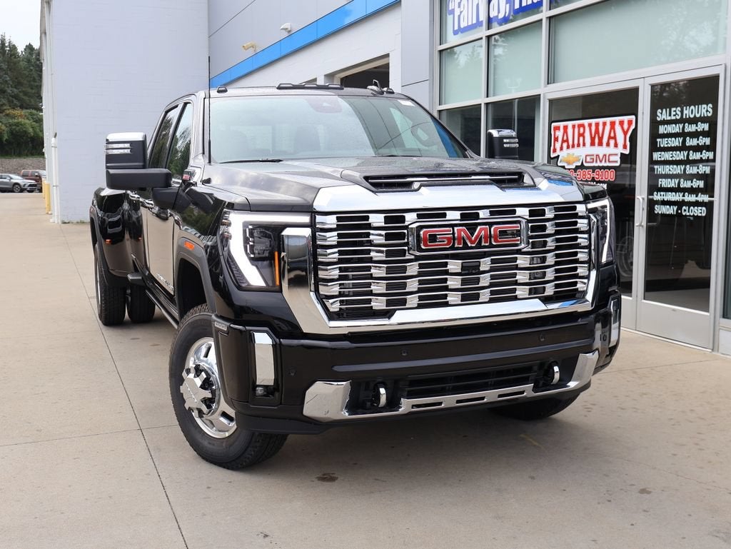 2026 GMC Sierra 3500 HD Denali DRW