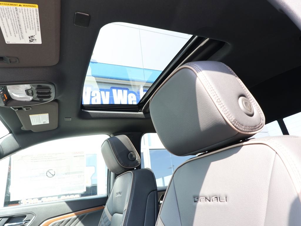 2026 GMC Canyon Denali - Photo 23