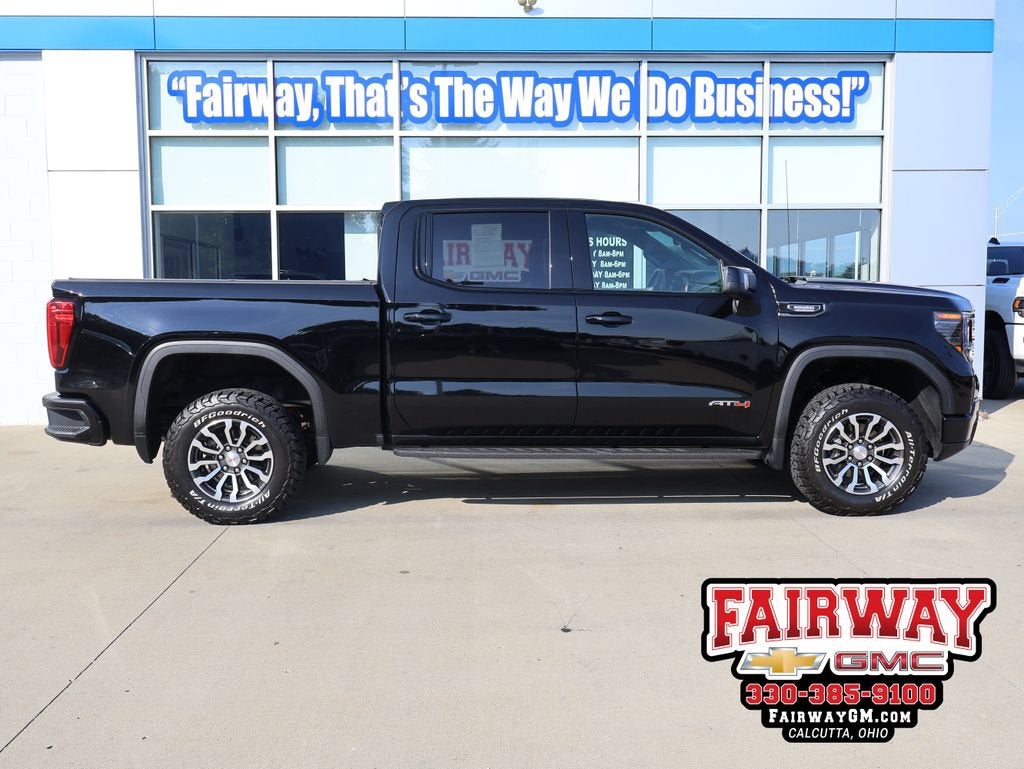 2023 GMC Sierra 1500 AT4