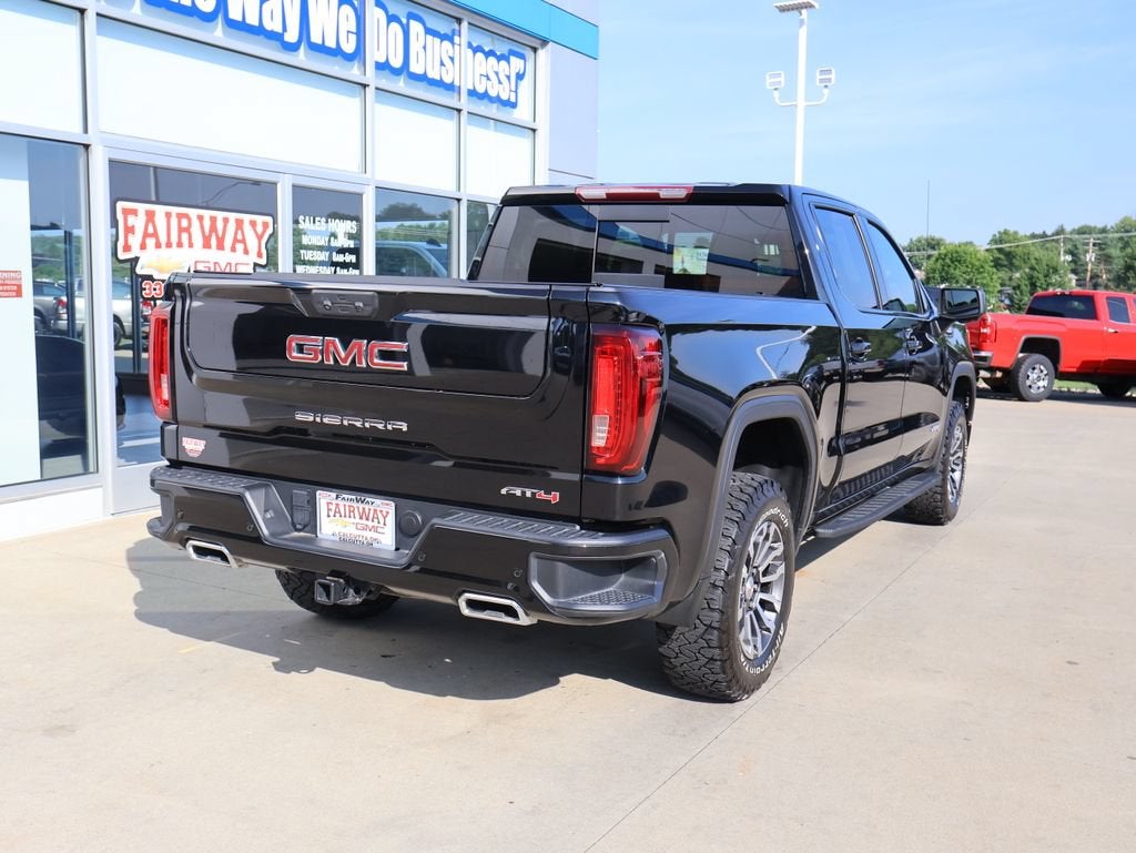 2023 GMC Sierra 1500 AT4