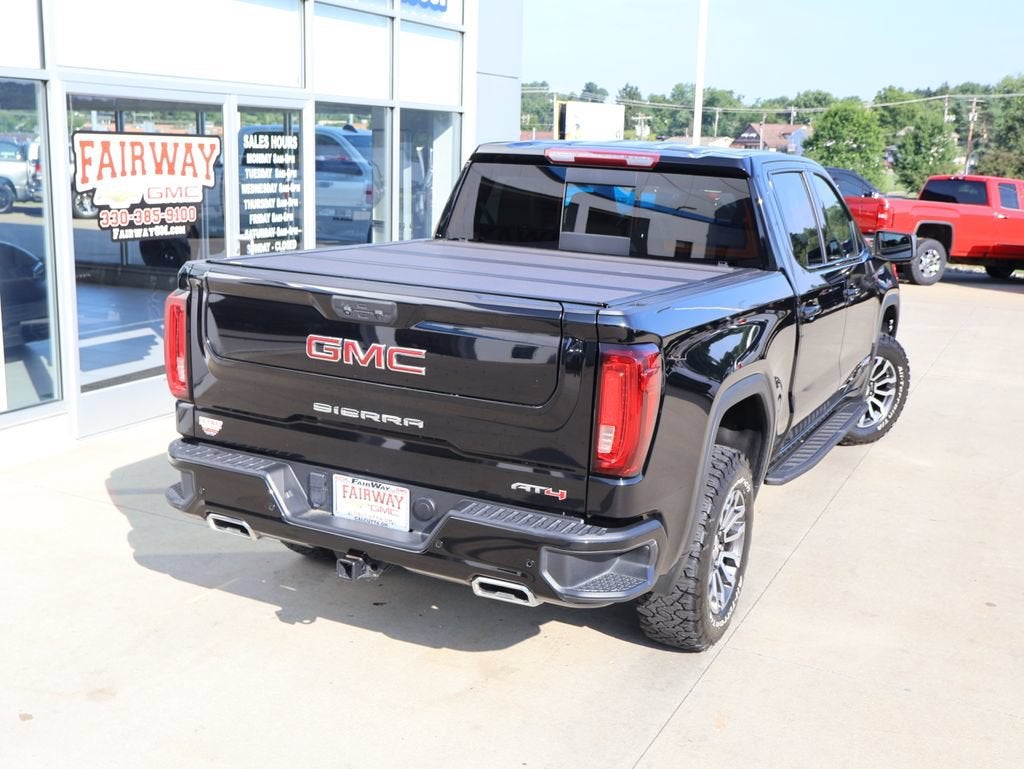 2023 GMC Sierra 1500 AT4