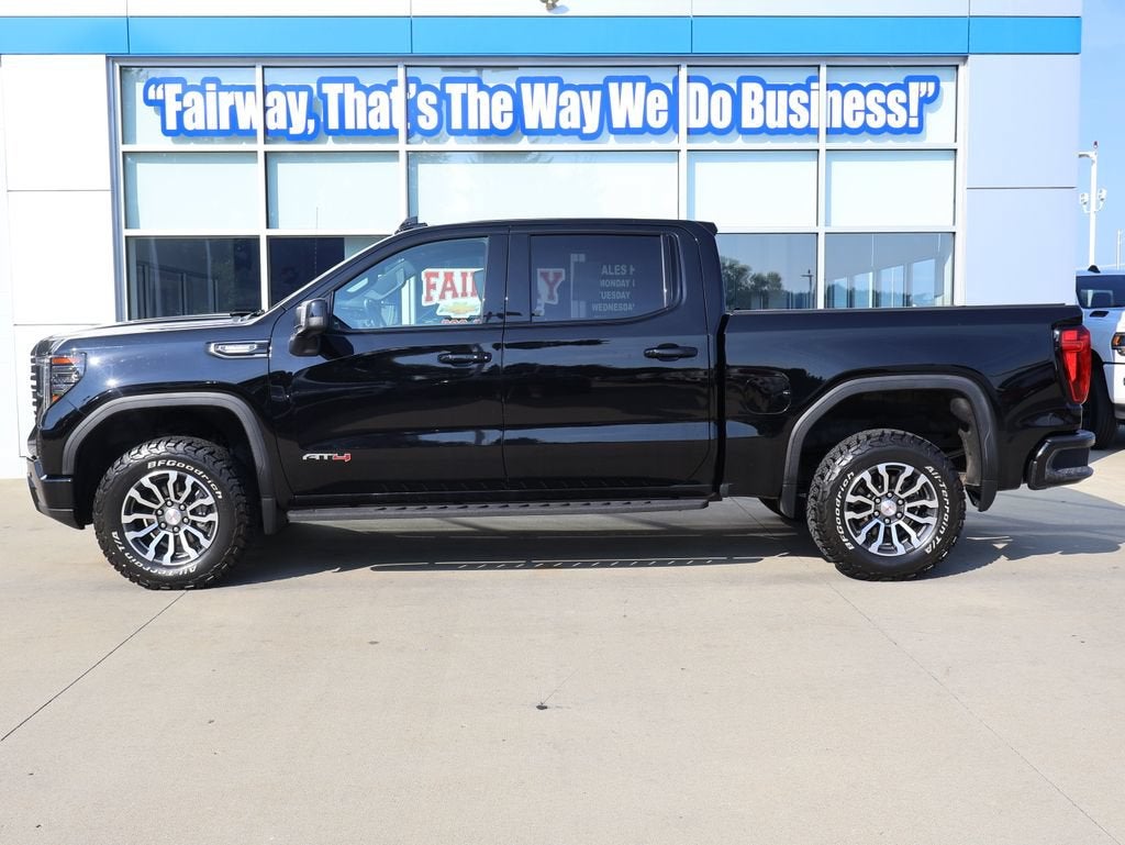 2023 GMC Sierra 1500 AT4