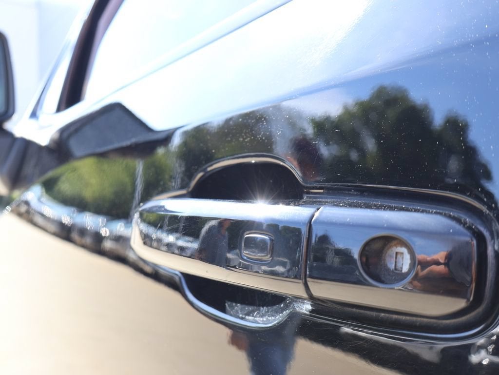 2023 GMC Sierra 1500 AT4 - Photo 11