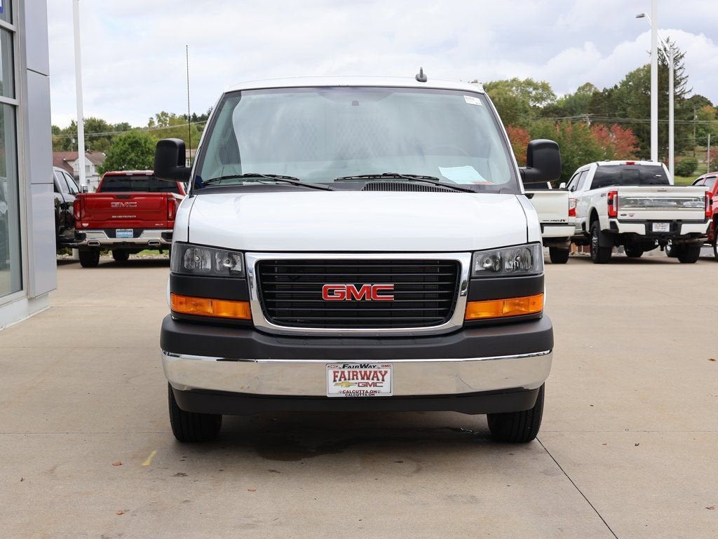 2025 GMC Savana Cargo Work Van