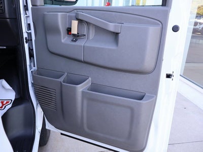2025 GMC Savana Cargo Work Van