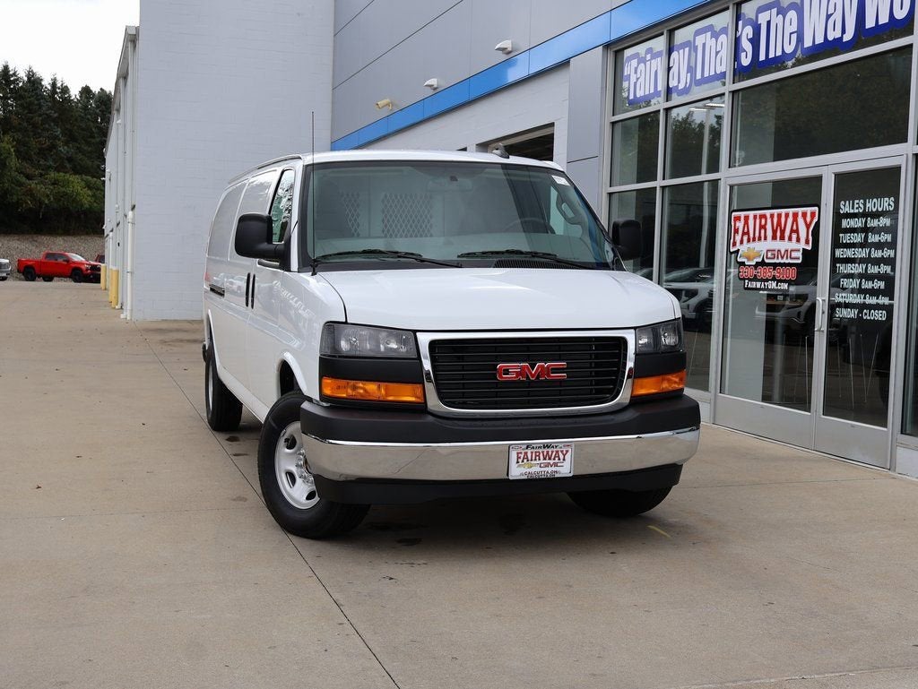 2025 GMC Savana Cargo Work Van