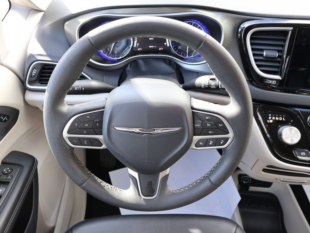 2024 Chrysler Pacifica Touring L - Photo 14