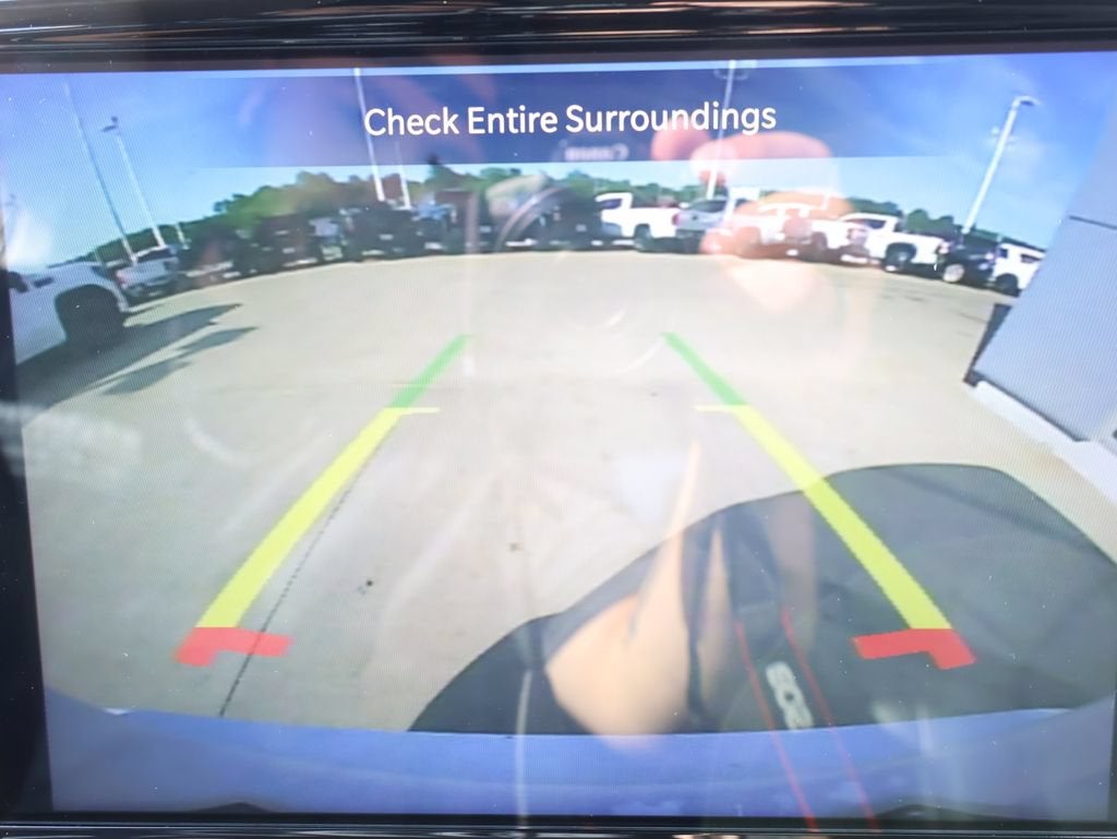 2024 Chrysler Pacifica Touring L - Photo 22