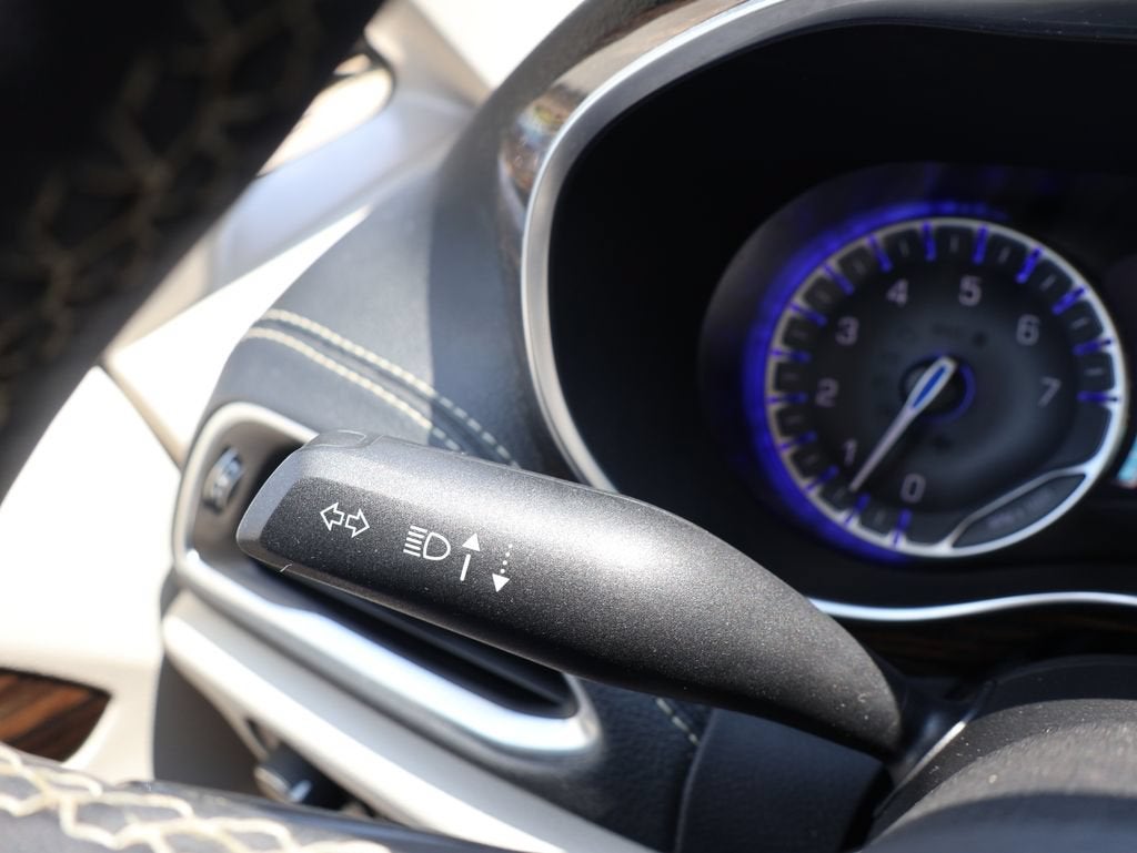 2023 Chrysler Pacifica Limited AWD