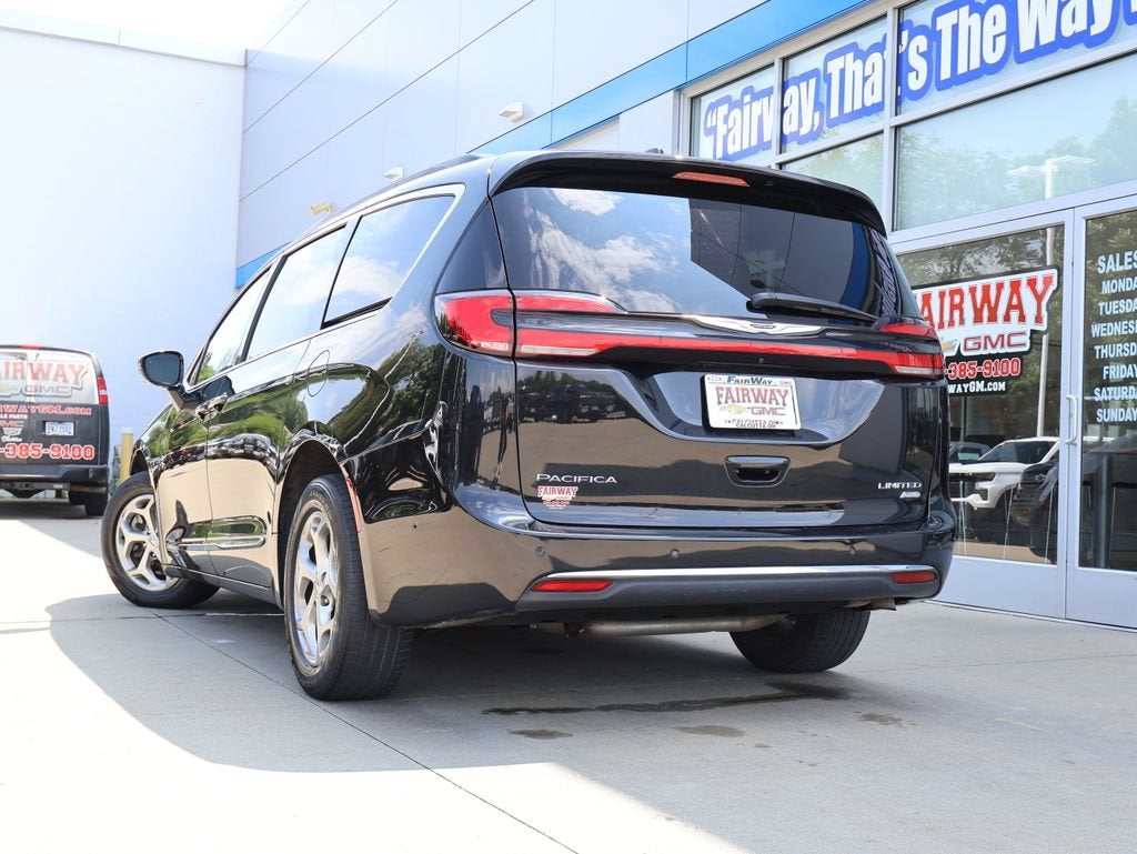 2023 Chrysler Pacifica Limited AWD