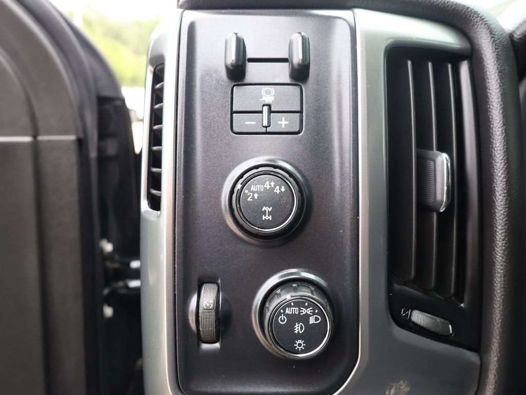 2019 Chevrolet Silverado LD LT