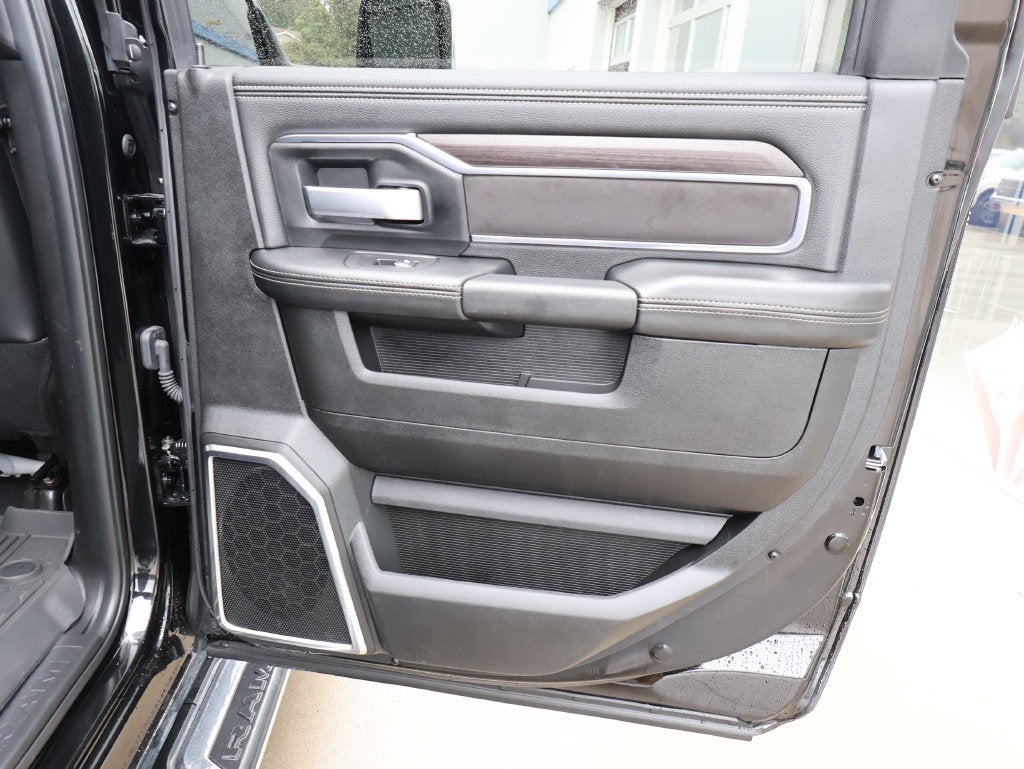 2025 RAM 2500 Laramie Mega Cab 4x4 6'4" Box