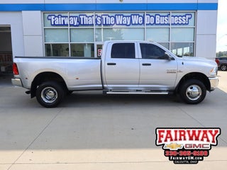 2017 RAM 3500 Tradesman Crew Cab 4x4 8' Box