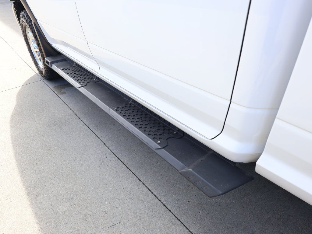 2018 RAM 2500 Tradesman Crew Cab 4x4 6'4" Box